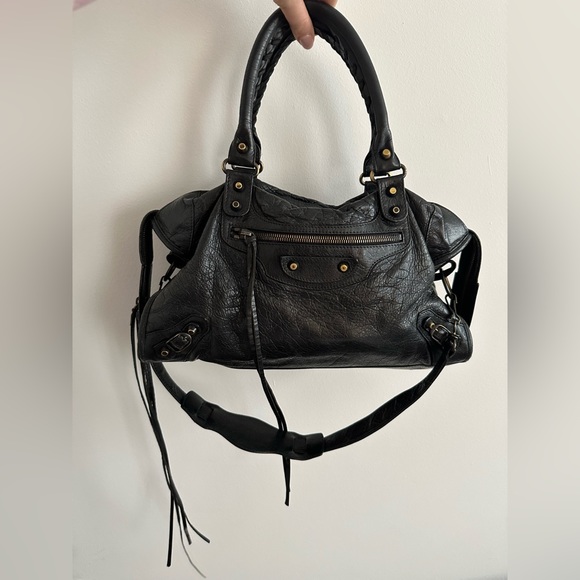 Balenciaga Classic Hardware City Bag in Black - Picture 2 of 16